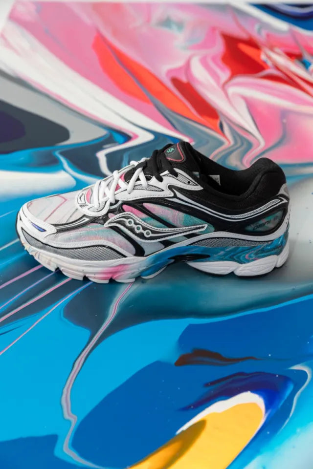 Saucony Omni 9 Callen Schaub