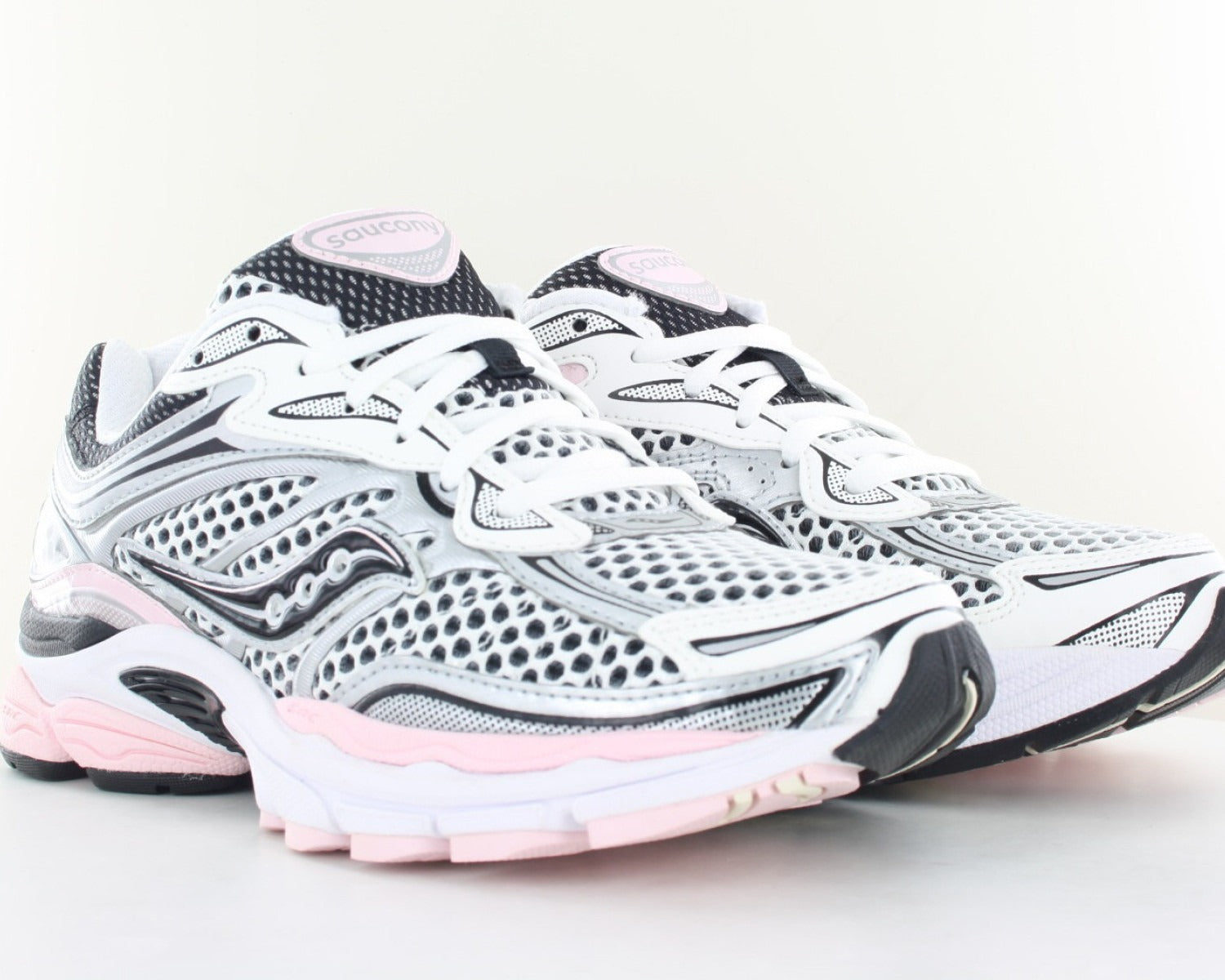 Saucony Omni 9 - Rose et gris